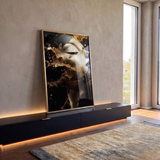 Quadro Decorativo Reflexão Profunda Mulher Gold em ambiente decorado - quadros decorativos para sala