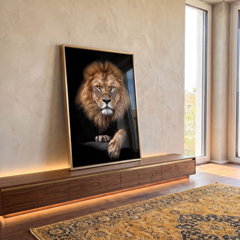 Quadro Decorativo O Leão Majestoso: Aura de Poder em ambiente decorado - quadros decorativos para sala