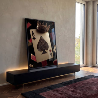 Quadro Decorativo Ás de Espadas Dourado em ambiente decorado - quadros decorativos para sala