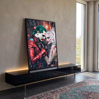 Quadro Decorativo Coringa e Arlequina Colorido: Arte Moderna em Tela Premium em ambiente decorado - quadros decorativos para sala