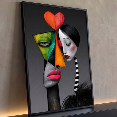 Casal de rostos abstratos, um geométrico colorido e outro pálido, sob coração vermelho, quadro decorativo