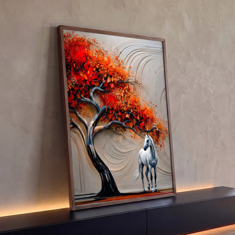 Cavalo branco ao lado de árvore com folhas vermelhas e laranjas em fundo bege texturizado, quadro decorativo