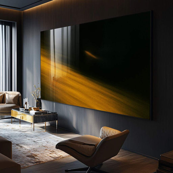 Quadros espelhados na decoração ampliam espaço e refletem luz natural