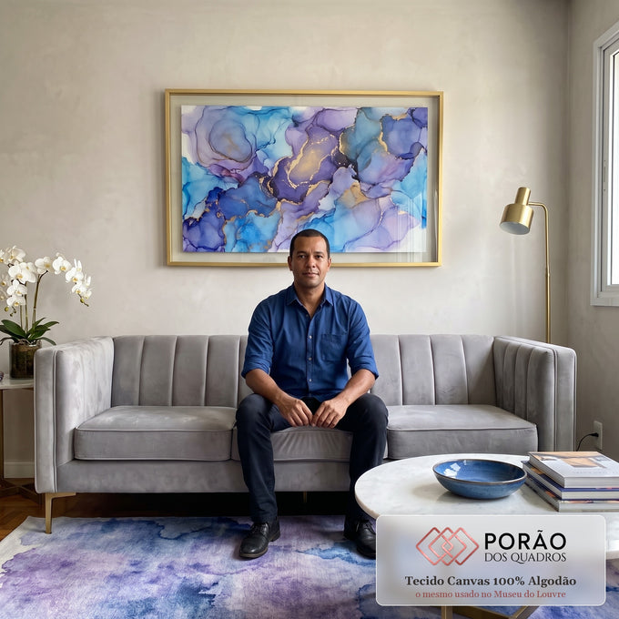 Quadro Decorativo Harmonia Abstrata em Azul, Roxo e Dourado em sala de estar moderna - quadros decorativos para sala
