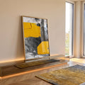 Quadro Decorativo: Ousadia em Amarelo e Preto em ambiente decorado - quadros decorativos para sala