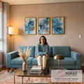 Quadro Decorativo: Elegância Azul e Dourada Única em sala de estar moderna - quadros decorativos para sala