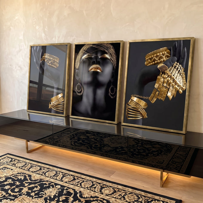 Quadro Decorativo: Mulher Radiante, Luxo em Preto & Ouro em ambiente decorado - quadros decorativos para sala