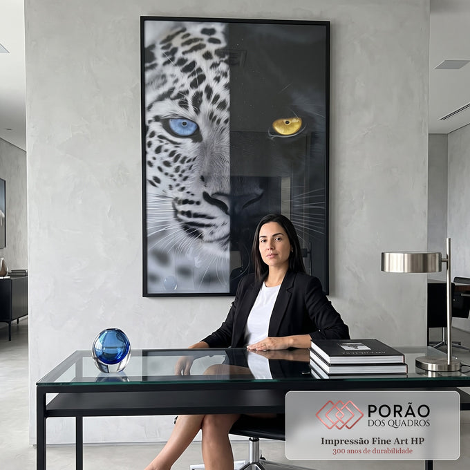Quadro Decorativo Jaguar: Luz e Sombra em escritorio moderno - quadros decorativos para sala