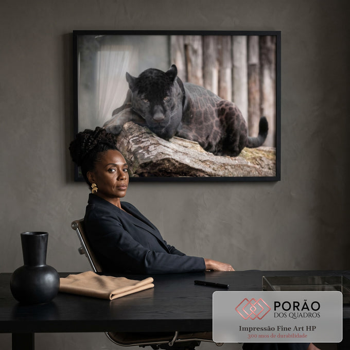 Quadro Decorativo Beleza Negra: Toque de Majestade em escritorio moderno - quadros decorativos para sala