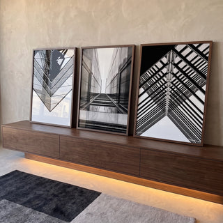 Quadro Decorativo: A Vibrante Alma Urbana em Cores em ambiente decorado - quadros decorativos para sala
