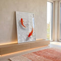 Quadro Decorativo Koi em Serenidade em ambiente decorado - quadros decorativos para sala