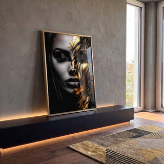 Quadro Decorativo Contemporâneo Rosto Metade Dourado e Metade Preto e Branco em ambiente decorado - quadros decorativos para sala