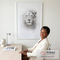 Quadro Decorativo Leão Monocromático em escritorio moderno - quadros decorativos para sala
