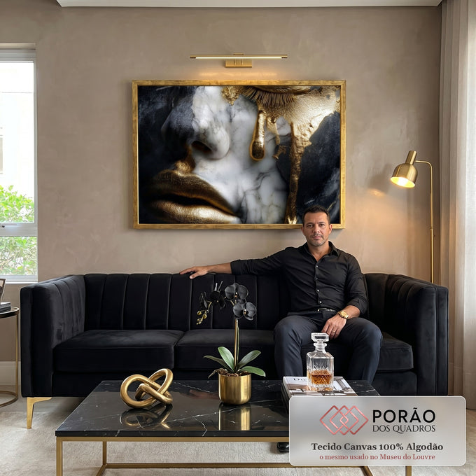 Quadro Decorativo Face Dourada Moderna em sala de estar moderna - quadros decorativos para sala
