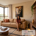 Quadro Decorativo Leão Dourado Majestoso em sala de estar moderna - quadros decorativos para sala