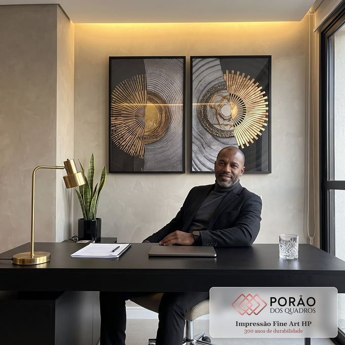 Quadro Decorativo: Elegância Solar em Preto e Dourado em escritorio moderno - quadros decorativos para sala
