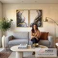 Quadro Decorativo Abstração Orgânica em Preto, Branco e Dourado em sala de estar moderna - quadros decorativos para sala