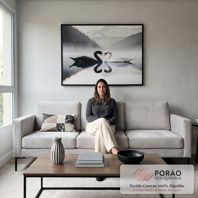 Quadro Decorativo O Amor Dos Cisnes em sala de estar moderna - quadros decorativos para sala