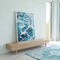 Quadro Decorativo Espuma do Mar: Ondas Vibrantes em ambiente decorado - quadros decorativos para sala