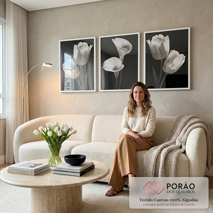 Quadro Decorativo: Elegância Minimalista em Preto e Branco em sala de estar moderna - quadros decorativos para sala