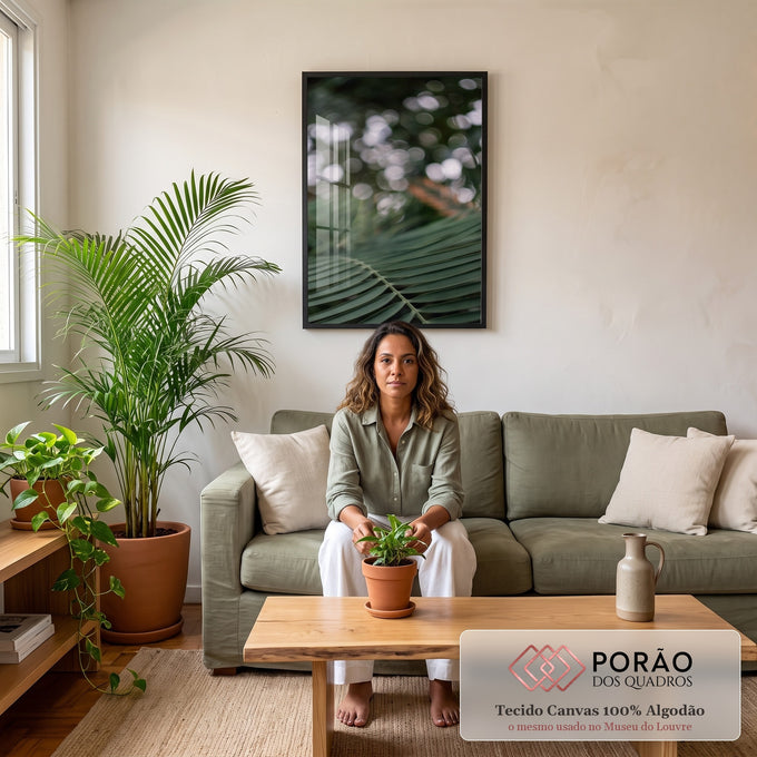 Quadro Decorativo Folha de Palmeira - Toque Tropical Único em sala de estar moderna - quadros decorativos para sala