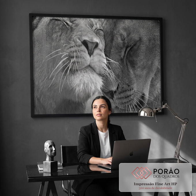 Quadro Decorativo Majestoso Amor Leão - Exclusividade Única em escritorio moderno - quadros decorativos para sala