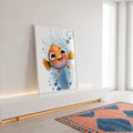 Quadro Decorativo Peixinho Alegre em Oceano Sereno em ambiente decorado - quadros decorativos para sala