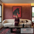 Quadro Decorativo Cavalo Negro Vibrante em sala de estar moderna - quadros decorativos para sala
