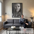 Quadro Decorativo Mulher Forte em Preto e Branco em sala de estar moderna - quadros decorativos para sala