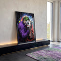 Quadro Decorativo Coringa e Alerquina na Chuva - Estilo e Cor para Sua Casa em ambiente decorado - quadros decorativos para sala