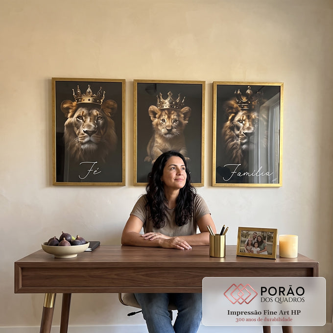 Quadro Decorativo Majestoso Leão com Coroa: Inspire-se! em escritorio moderno - quadros decorativos para sala