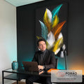 Quadro Decorativo Explosão de Penas: Toque de Alegria em escritorio moderno - quadros decorativos para sala