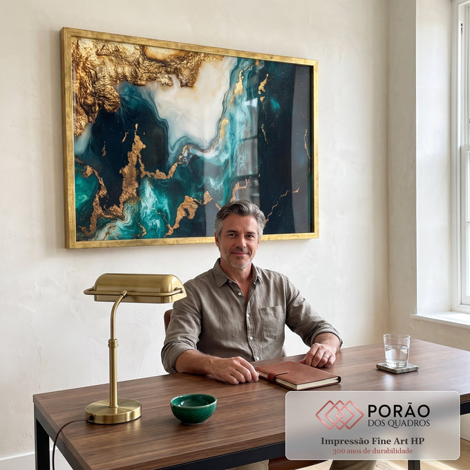 Quadro Decorativo Abstração Fluida em Verde, Preto e Dourado em escritorio moderno - quadros decorativos para sala