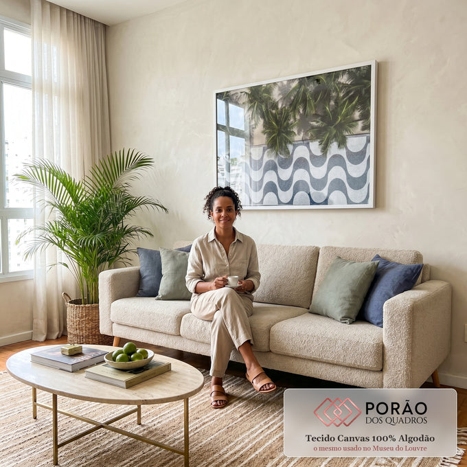 Quadro Decorativo Praia Tropical: Um Vislumbre do Paraíso em sala de estar moderna - quadros decorativos para sala