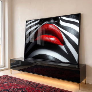 Quadro Decorativo Mulher Dos Lábios Carnudos em Cores Vibrantes em ambiente decorado - quadros decorativos para sala
