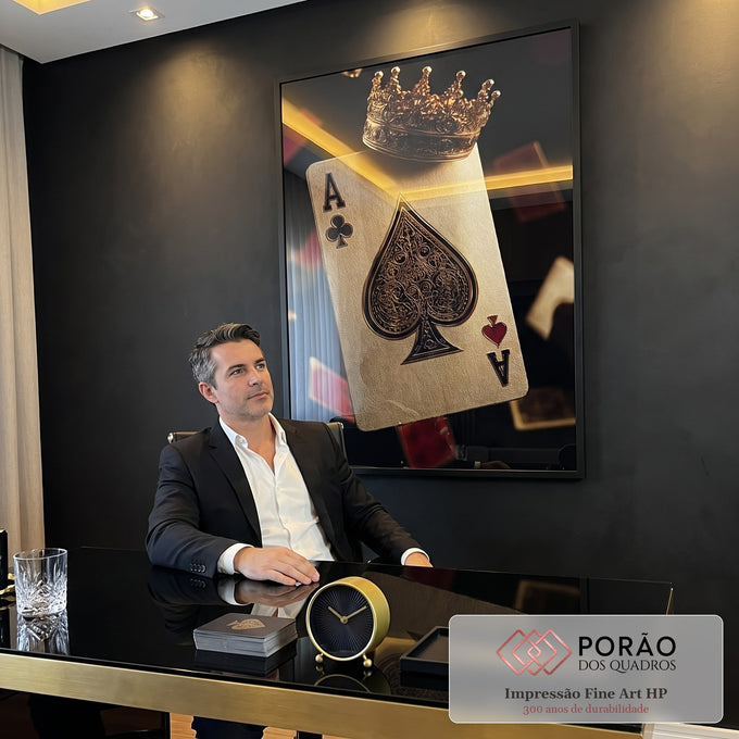 Quadro Decorativo Ás de Espadas Dourado em escritorio moderno - quadros decorativos para sala