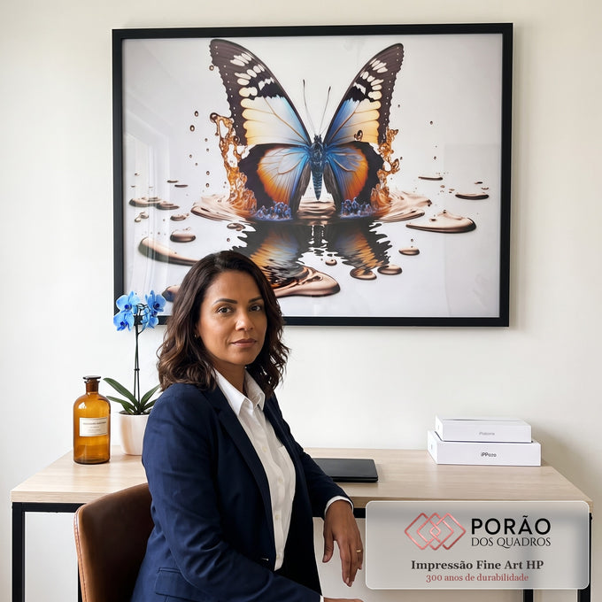 Quadro Decorativo Borboleta em Movimento - Toque Elegante em escritorio moderno - quadros decorativos para sala