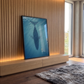 Quadro decorativo baleia oceano em ambiente ripado com LED - quadros decorativos para sala