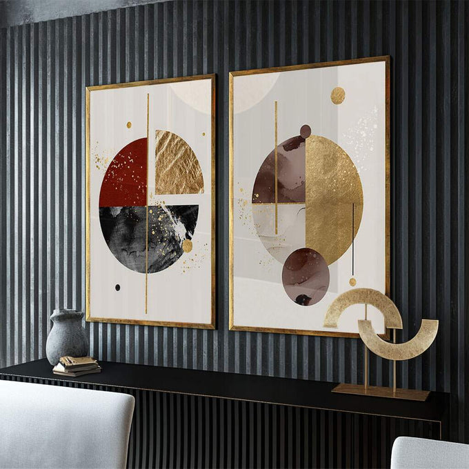 Quadro Decorativo Círculos Dourados: Uma Obra de Luxo - quadros decorativos para sala 2 Telas, Abstratos e Geométricos - em ambiente decorado