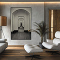 Quadro Decorativo Corredor do Tempo: Elegância Atemporal - quadros decorativos para sala 1 Tela Vertical, 3 Telas - em ambiente decorado