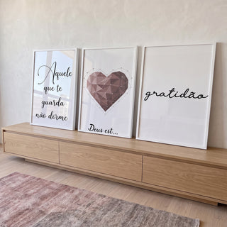 Quadro Decorativo Corações & Palavras: Inspire seu Lar em ambiente decorado - quadros decorativos para sala