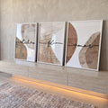 Quadro Decorativo Magnólias Douradas: Elegância Noturna em ambiente decorado - quadros decorativos para sala