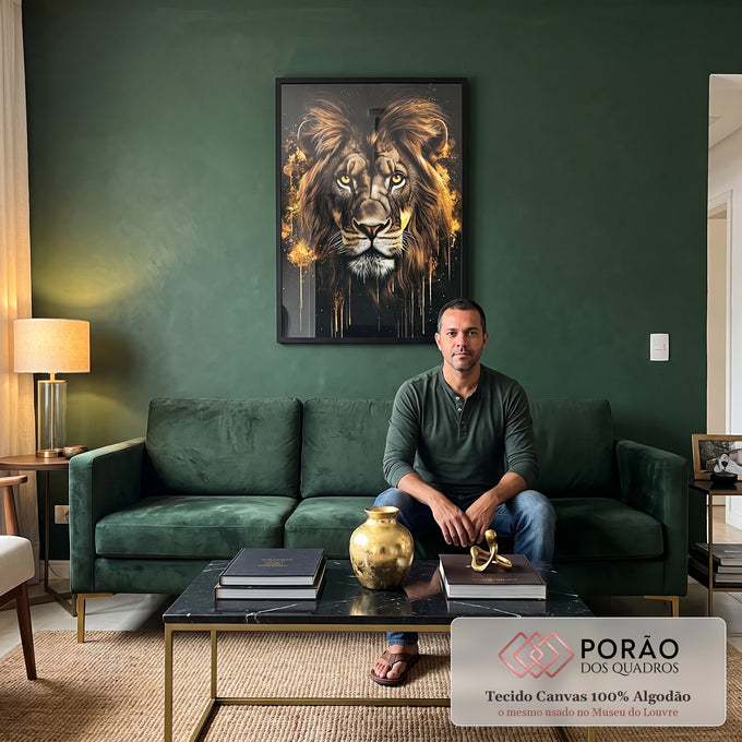 Quadro Decorativo Leão com Detalhes Dourados em sala de estar moderna - quadros decorativos para sala