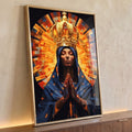 Nossa Senhora Aparecida coroada em oração, manto azul e auréola em mosaico, quadro decorativo