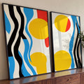 Díptico abstrato com círculos amarelos e ondas azuis e pretas em fundo creme, quadro decorativo