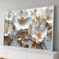 Flores brancas em relevo 3D com miolos, galhos e folhas douradas sobre fundo claro, quadro decorativo