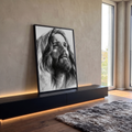 Quadro Decorativo Jesus Cristo em Desenho Realista a Lápis | quadros decorativos para sala | retrato a lápis de Jesus Cristo com manto e capuz olhando para cima | em Quadros para Sala | Porao dos Quadros