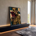 Quadro Decorativo Mulher Retrato Dourado com Estampa de Onça | quadros decorativos para sala | retrato feminino de perfil com maquiagem dourada geométrica e estampa de onça | em Quadros para Sala | Porao dos Quadros