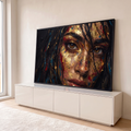 Rosto de mulher com olhos cor de mel, folha de ouro e pinceladas a óleo em fundo escuro, quadro decorativo