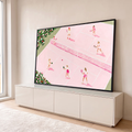 Quadro Decorativo Grande Quadra de Tênis para Sala Rosa | quadros decorativos para sala | quadra de tênis rosa vista de cima com oito jogadoras e roseiras nos cantos | em Quadros para Sala | Porao dos Quadros